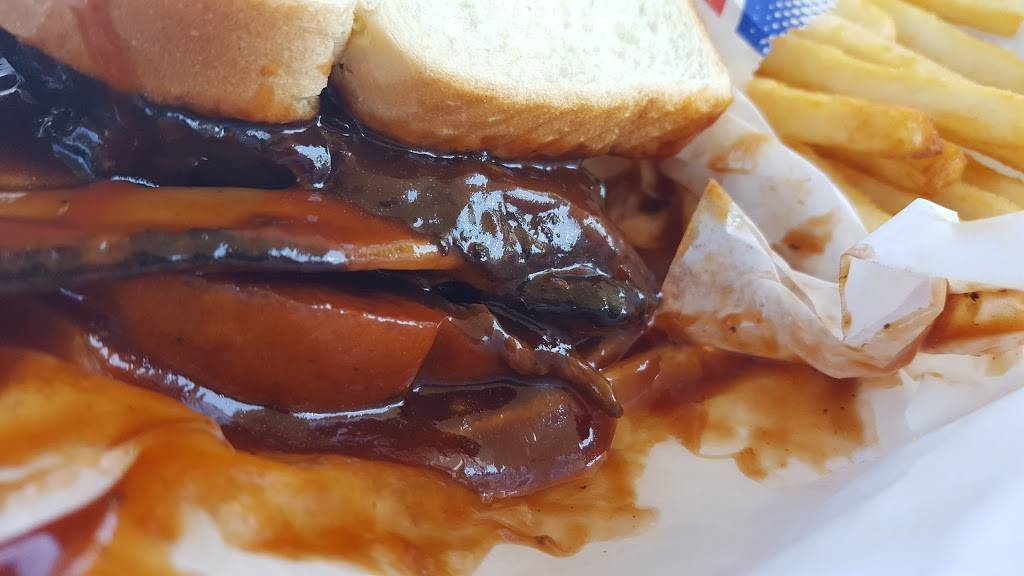 Toms B.B.Q & Grill | restaurant | 702 Front St, Toledo, OH 43605, USA | 4196977400 OR +1 419-697-7400