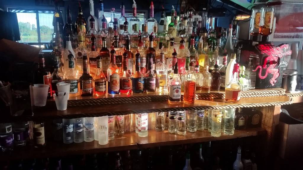 The Clamdigger | restaurant | 1540 E Elm Ave, Monroe, MI 48162, USA | 7342432800 OR +1 734-243-2800