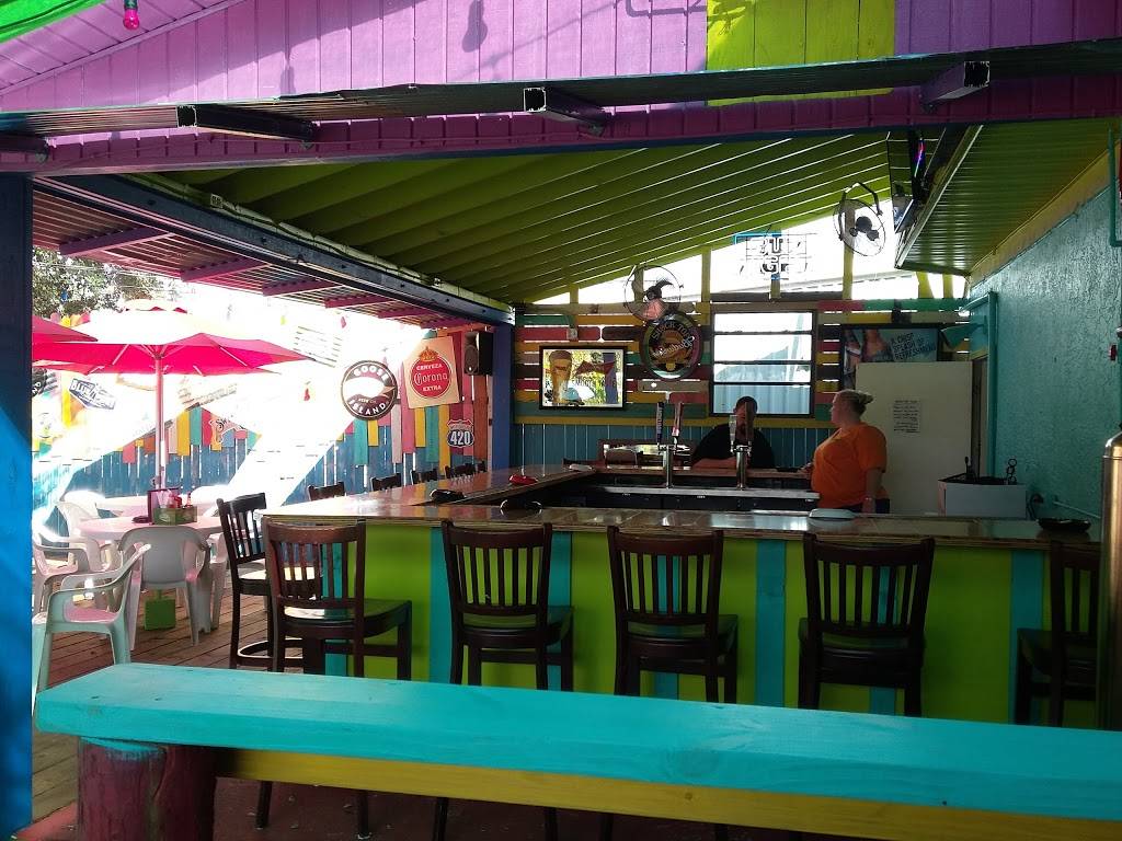 Reds Good Food & Spirits | restaurant | 12350 Palm Beach Blvd, Fort Myers, FL 33905, USA | 2396900083 OR +1 239-690-0083