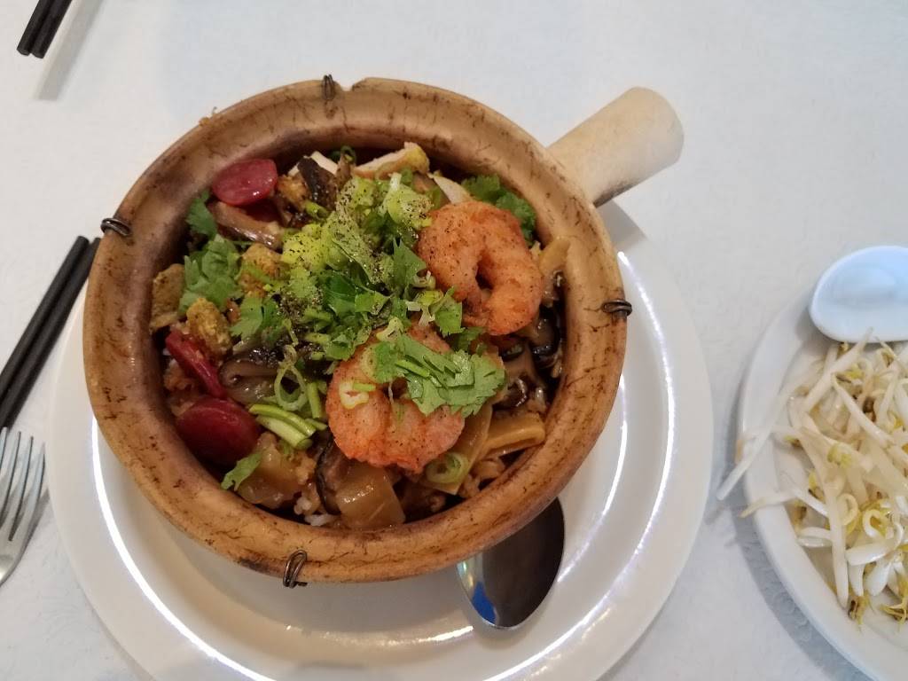 Pho Fresh | restaurant | 15271 McGregor Blvd, Fort Myers, FL 33908, USA | 2396896022 OR +1 239-689-6022