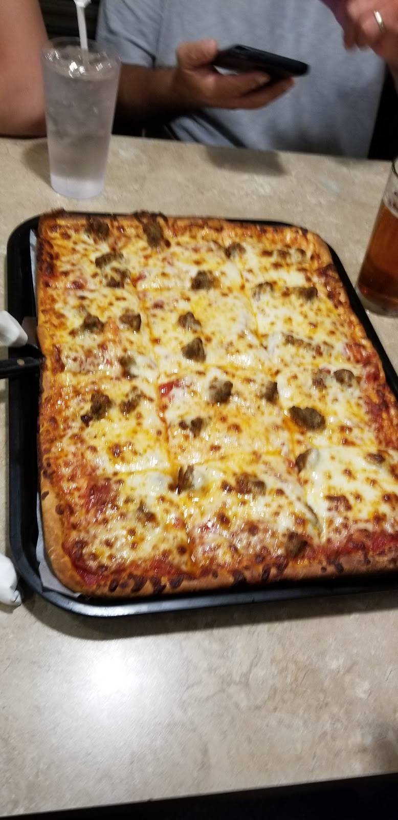 Belleria Pizza & Italian | restaurant | 725 McCartney Rd, Youngstown, OH 44505, USA | 3307556755 OR +1 330-755-6755