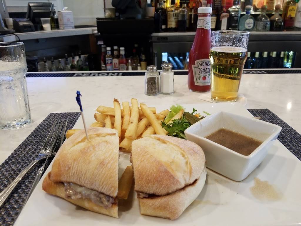 Finn MacCools | restaurant | 205 Main St, Port Washington, NY 11050, USA | 5169443439 OR +1 516-944-3439