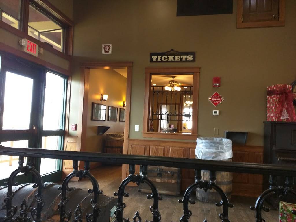 The Depot Grill | restaurant | 611 W Maumee St, Angola, IN 46703, USA | 2606654699 OR +1 260-665-4699