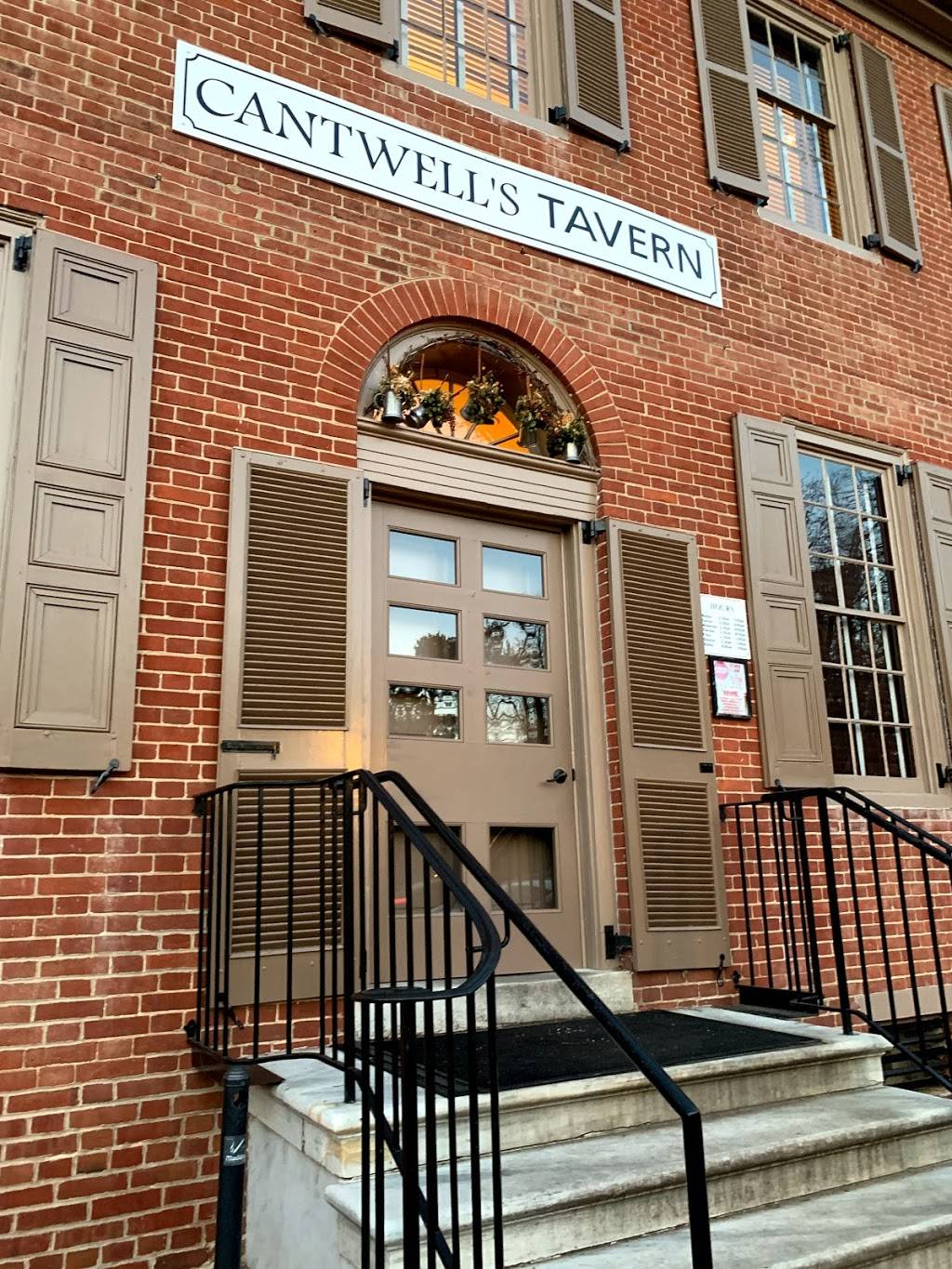 Cantwells Tavern | restaurant | 109 Main St, Odessa, DE 19730, USA | 3023760600 OR +1 302-376-0600