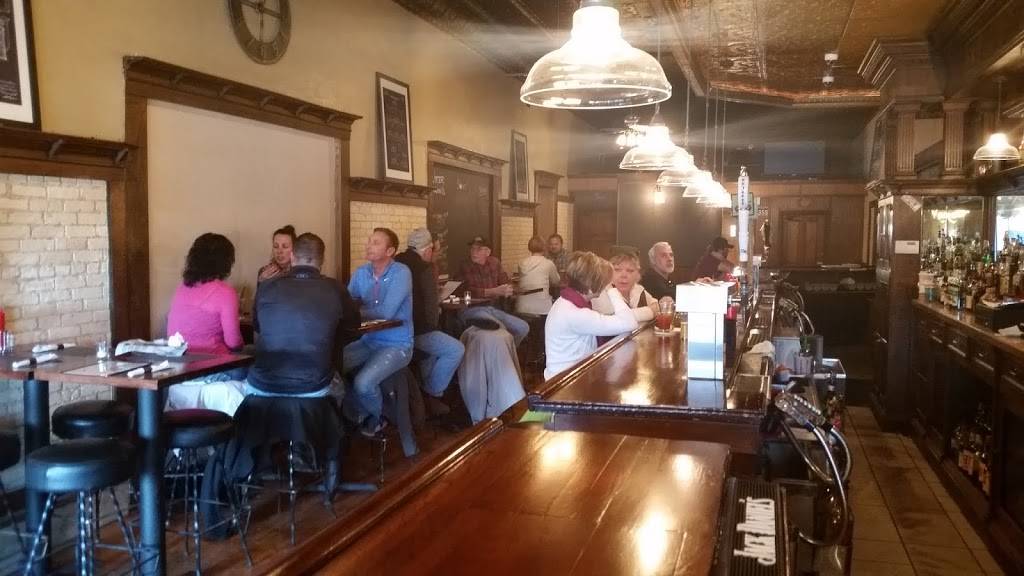 Emprize Brew Mill | restaurant | 200 Main St, Menasha, WI 54952, USA | 9204861539 OR +1 920-486-1539