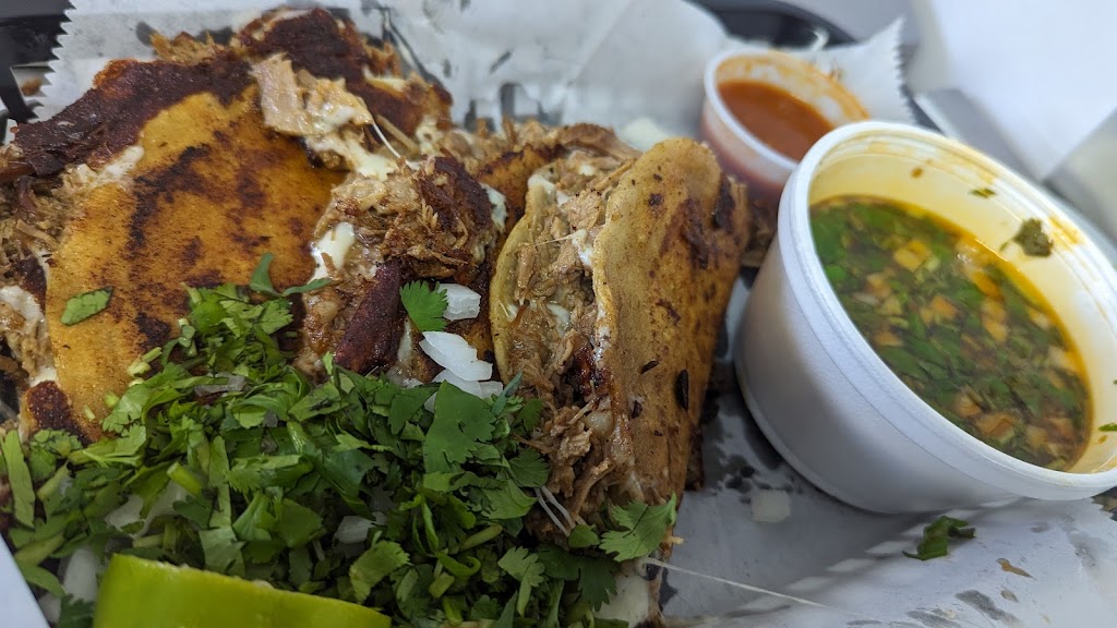 Tachitos MexFood | restaurant | 253 Eglin Pkwy NE, Fort Walton Beach, FL 32547, USA | 8503730887 OR +1 850-373-0887