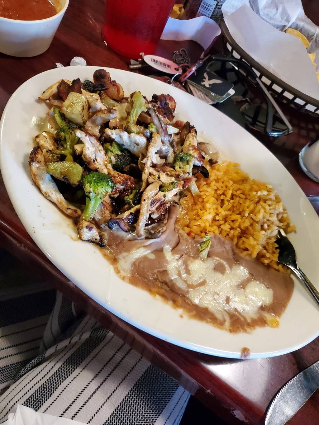 Los Magueyes | restaurant | 3052 N Columbia St, Milledgeville, GA 31061, USA | 4784530271 OR +1 478-453-0271