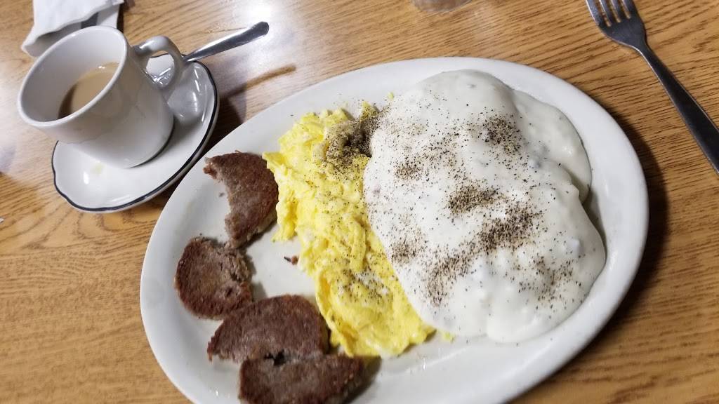 Grannys Country Kitchen | restaurant | 8401 S Roberts Rd, Justice, IL 60458, USA | 7082331510 OR +1 708-233-1510