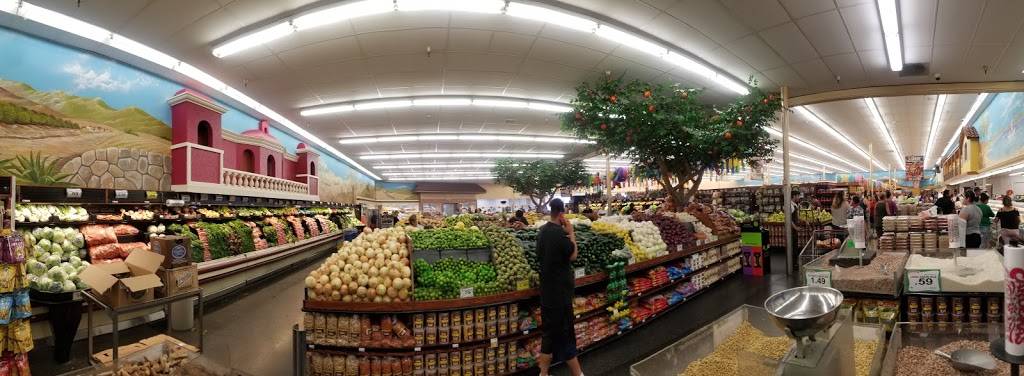 Cardenas Markets | bakery | 1475 S San Jacinto Ave, San Jacinto, CA 92583, USA | 9514879466 OR +1 951-487-9466