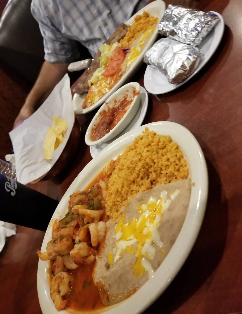 El Charrito Authentic Mexican Cuisine | restaurant | 5410 W Glendale Ave, Glendale, AZ 85301, USA | 6238474139 OR +1 623-847-4139