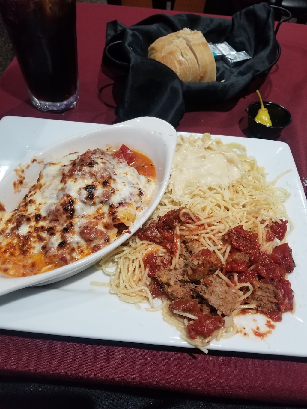 Sal’s Italian Eatery and Speakeasy | restaurant | 1624 Carter Ave, Ashland, KY 41101, USA | 6063931312 OR +1 606-393-1312