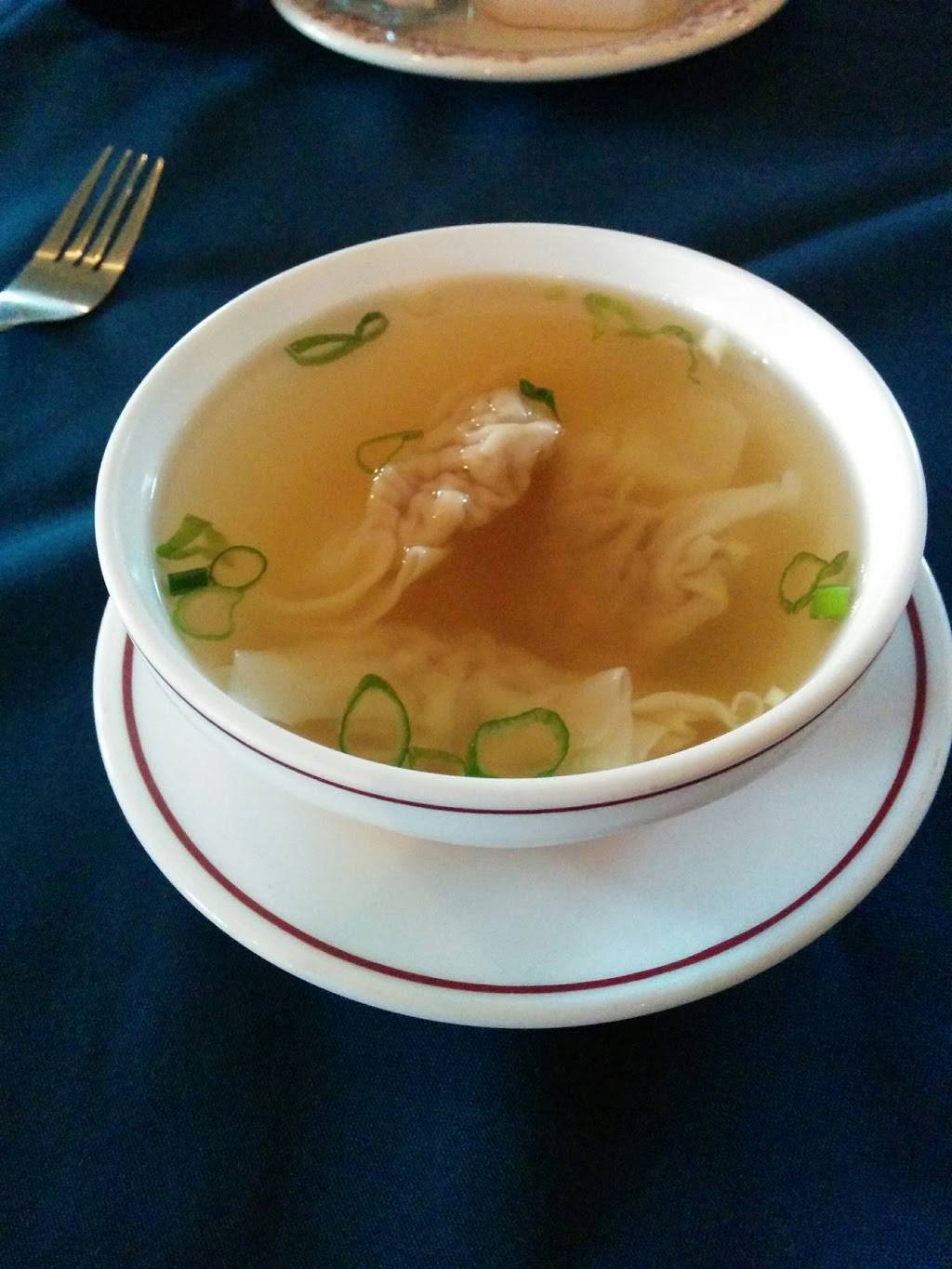 Village De Chine | restaurant | 1748 Rue King Ouest, Sherbrooke, QC J1J 2C9, Canada | 8195658808 OR +1 819-565-8808