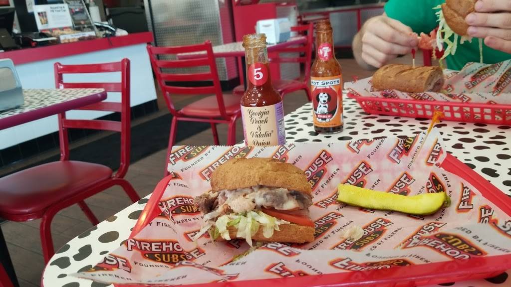 Firehouse Subs Englewood Gateway Center | meal delivery | 1092 S Main St, Englewood, OH 45322, USA | 9377710806 OR +1 937-771-0806