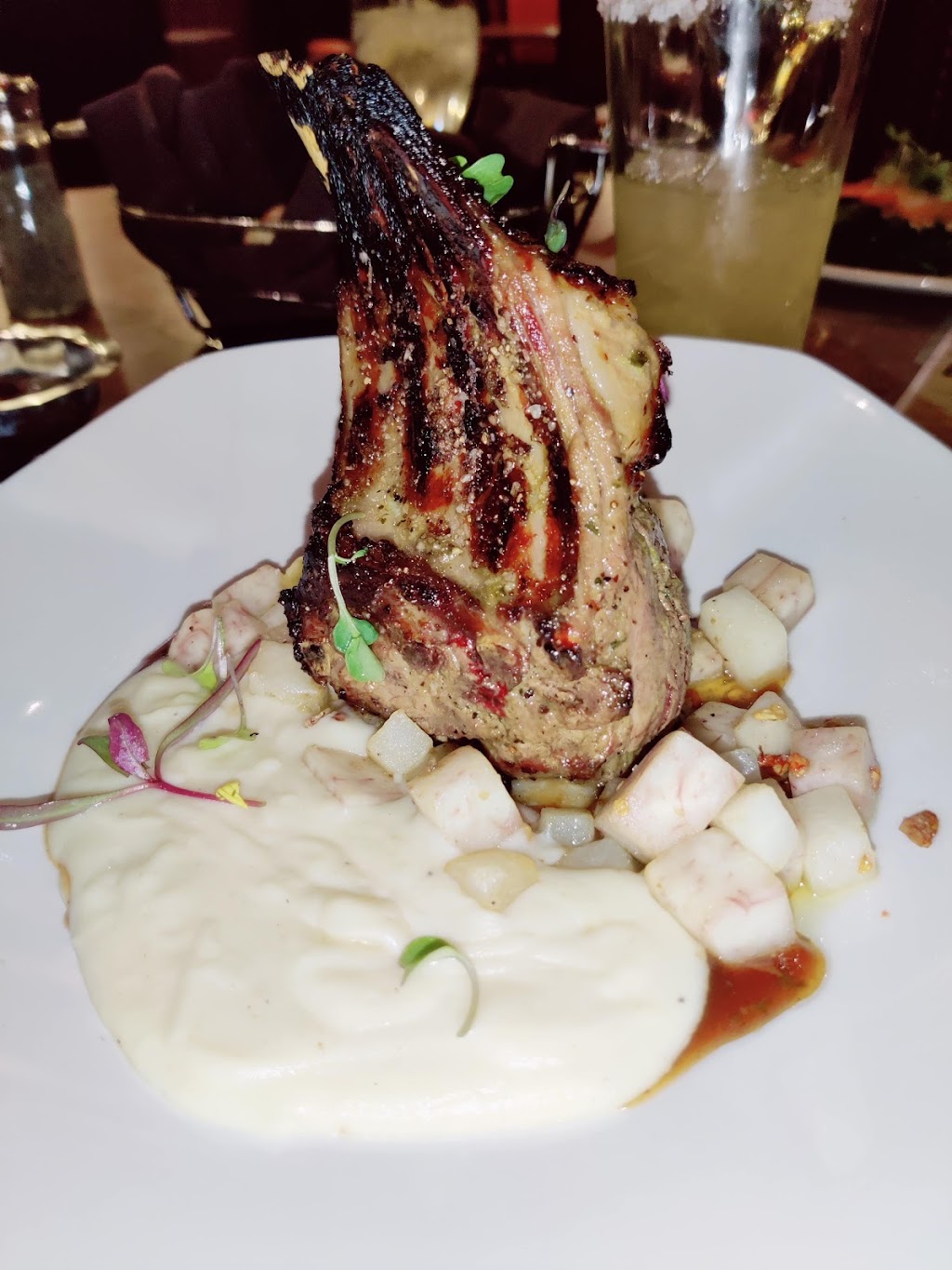 Diamond Cafe | restaurant | 7350 S Nogales Hwy, Tucson, AZ 85756, USA | 5203421328 OR +1 520-342-1328