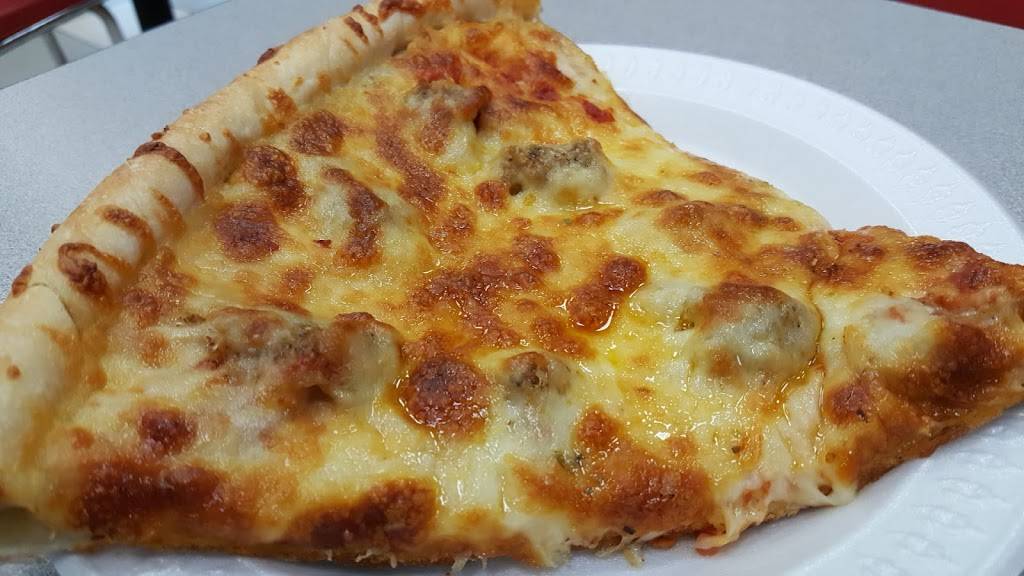 Frankys Red Hots | restaurant | 1250 W Lake St # 23, Addison, IL 60101, USA | 6305438636 OR +1 630-543-8636