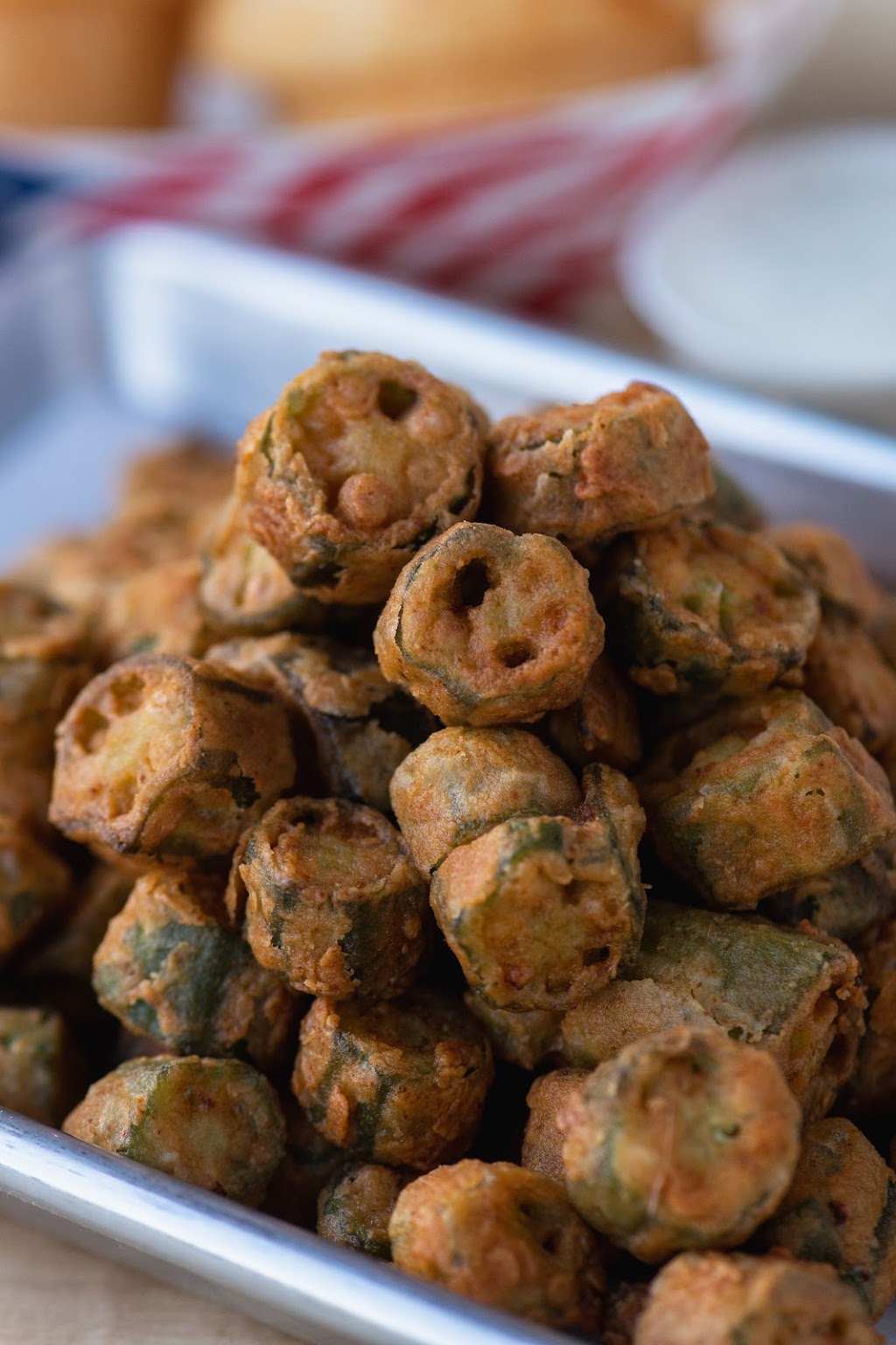 Ezells Famous Chicken | restaurant | 4205 SW Morgan St, Seattle, WA 98136, USA | 2065562145 OR +1 206-556-2145