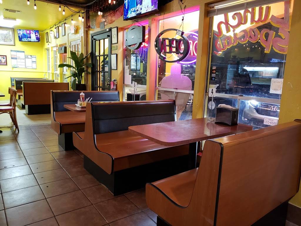 La Torteria y Mas | restaurant | 2717 Hillcrest Dr, San Antonio, TX 78228, USA | 2107585030 OR +1 210-758-5030