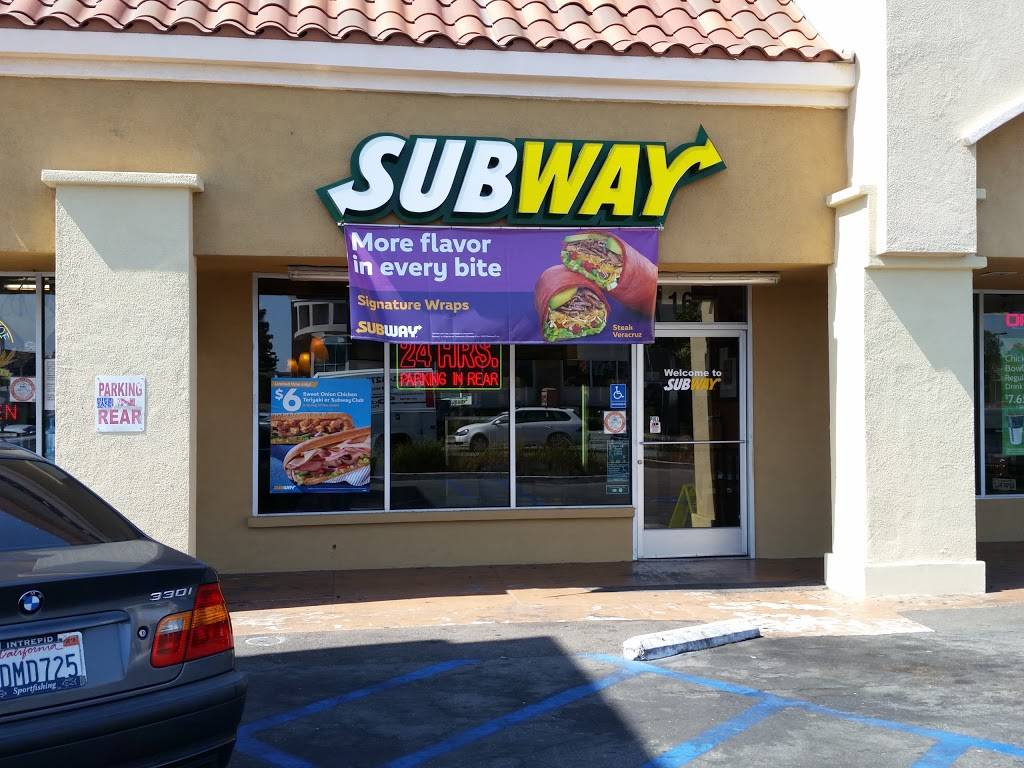 Subway Restaurants | restaurant | 1677 W Katella Ave, Anaheim, CA 92802, USA | 7146353235 OR +1 714-635-3235