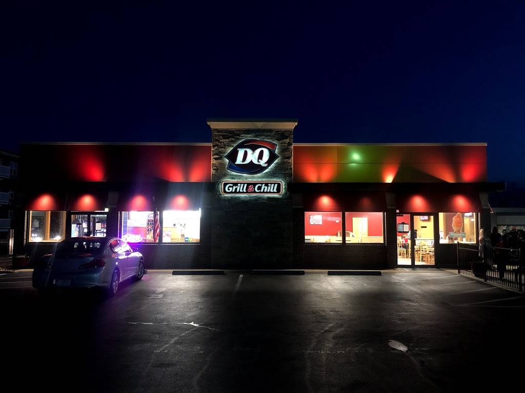 Dairy Queen Grill & Chill | restaurant | 15850 Clayton Rd, Ballwin, MO 63011, USA | 6363942309 OR +1 636-394-2309