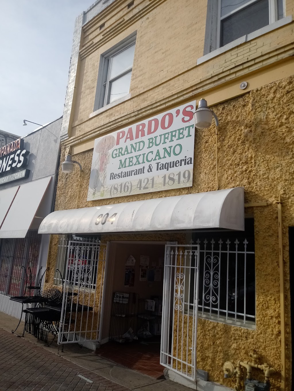 Pardos Restaurant | restaurant | 904 Southwest Blvd, Kansas City, MO 64108, USA | 8164211819 OR +1 816-421-1819