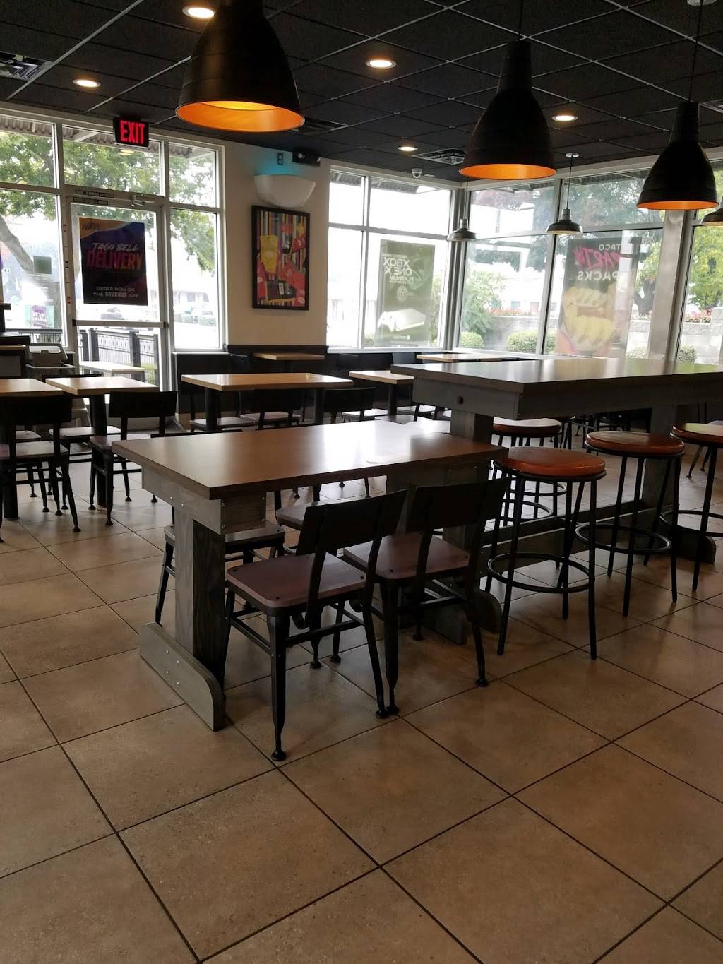 Taco Bell | meal takeaway | 1483 Bridge St, Yuba City, CA 95991, USA | 5306731403 OR +1 530-673-1403