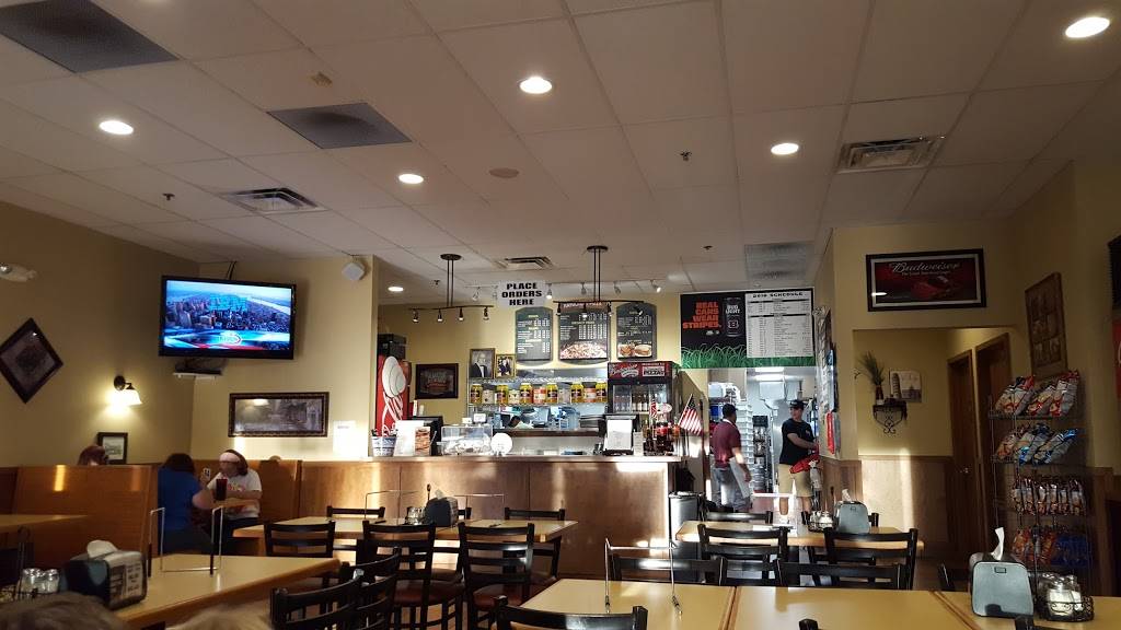 Raymonds Pizza | restaurant | 7328 Yankee Rd, Liberty Township, OH 45044, USA | 5137796300 OR +1 513-779-6300