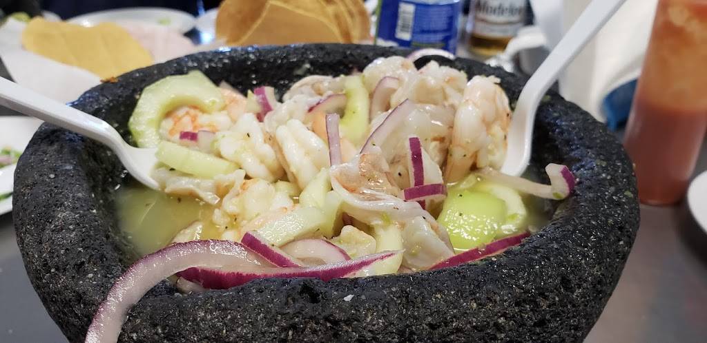 Las Labradas | restaurant | Local 19 y 20, Av de los Insurgentes 18137, Río Tijuana 3a. Etapa, Rio Tijuana 3ra Etapa, 22226 Tijuana, B.C., Mexico | 016646251736 OR +52 664 625 1736