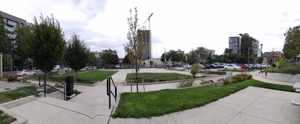 Teriyaki 1st | restaurant | 5201 University Way NE B, Seattle, WA 98105, USA | 2065261661 OR +1 206-526-1661