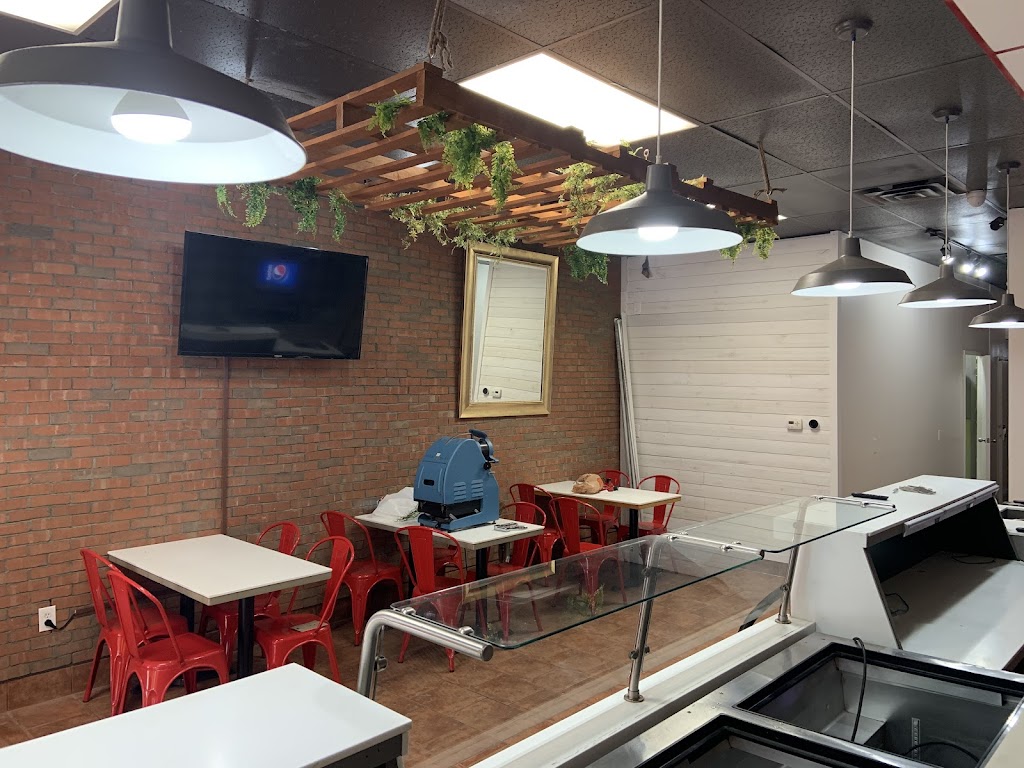 Capos Cheesesteak Hoagies and Grill | restaurant | 219 E Grand River Rd, East Lansing, MI 48823, USA | 5175745835 OR +1 517-574-5835