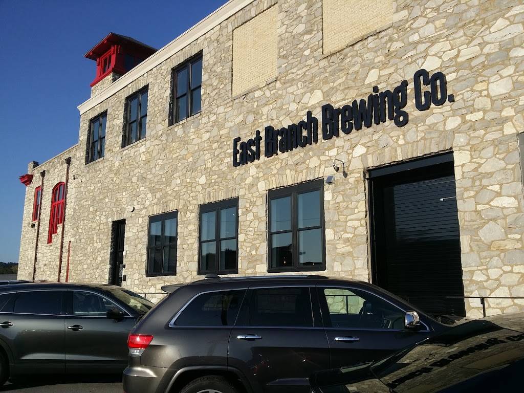 East Branch Brewing Company | restaurant | 202 E Lancaster Ave, Downingtown, PA 19335, USA | 4845930815 OR +1 484-593-0815