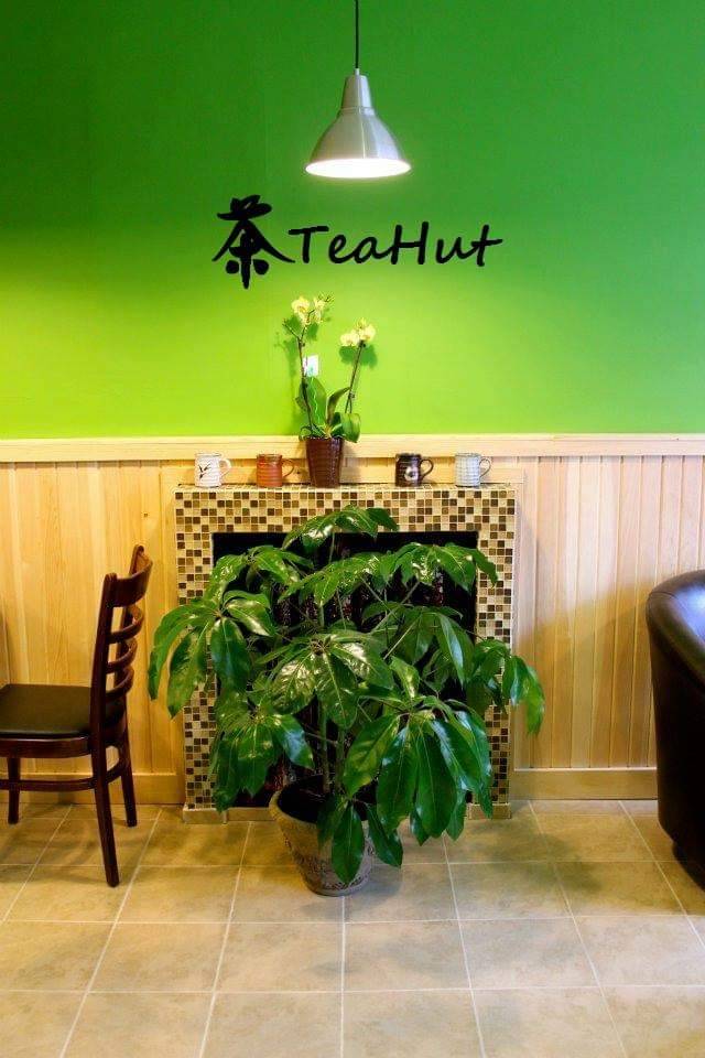 TeaHut Brantford | restaurant | 128 Dalhousie St, Brantford, ON N3T 2J3, Canada | 5197571888 OR +1 519-757-1888
