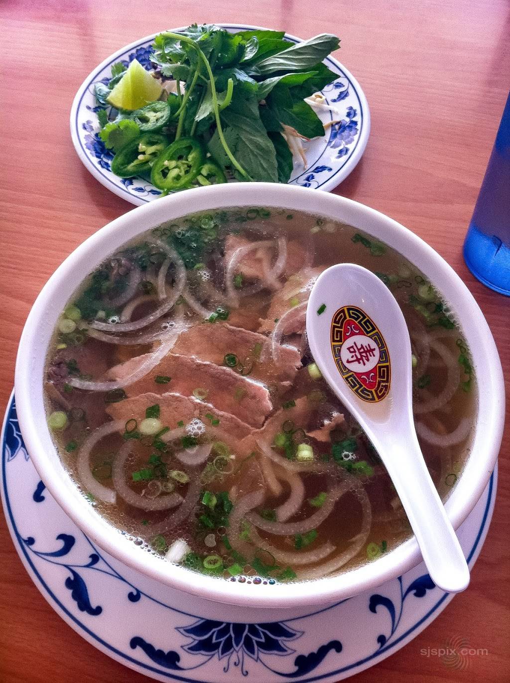 KingsRestaurants | restaurant | 10 W Grant Rd, Tucson, AZ 85705, USA | 5208297214 OR +1 520-829-7214