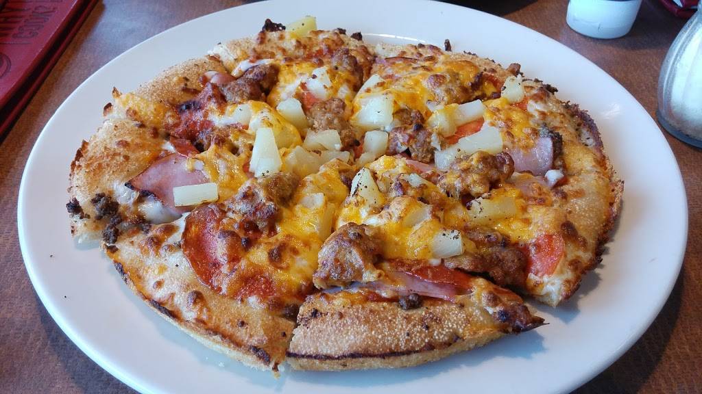 Bostons Restaurant & Sports Bar | restaurant | 1100 Market Pl Blvd, Irving, TX 75063, USA | 9728692210 OR +1 972-869-2210