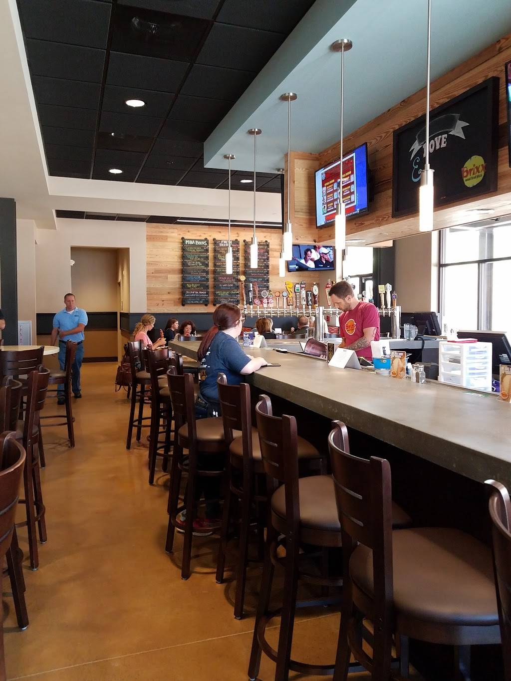 Brixx | restaurant | 1426 SC-160, Fort Mill, SC 29715, USA | 8038027434 OR +1 803-802-7434