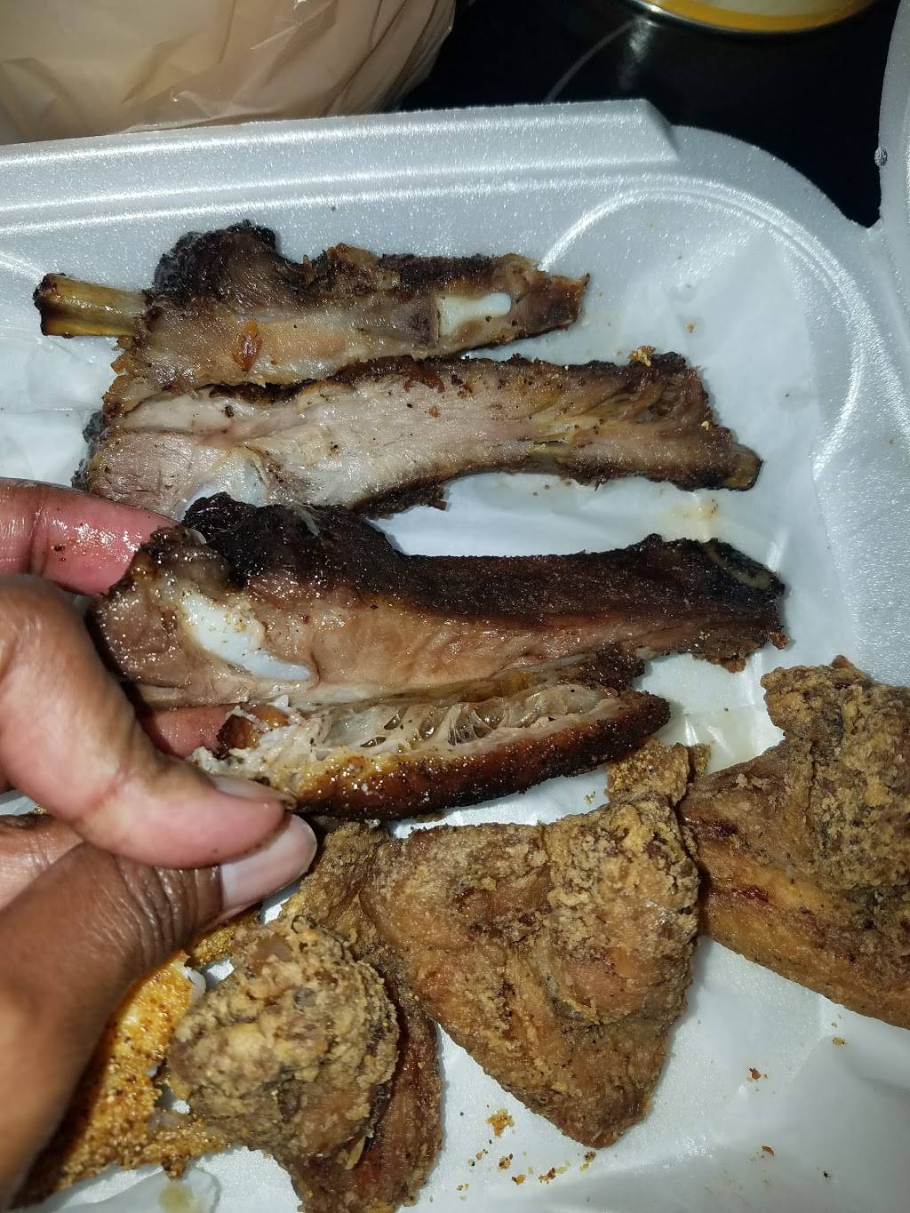 C & Gs Smoking Barbeque | restaurant | 4743 Nicollet Ave, Minneapolis, MN 55419, USA | 6128253400 OR +1 612-825-3400