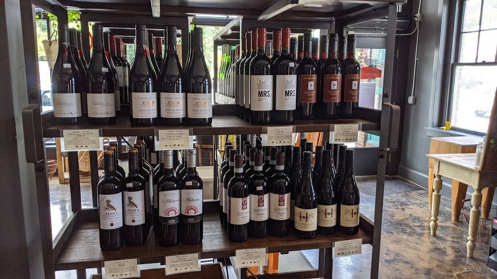 Brookland Park Market | restaurant | 305 W Brookland Park Blvd, Richmond, VA 23222, USA | 8043351990 OR +1 804-335-1990