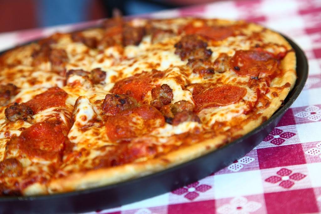 Brizio Pizza | meal delivery | 122 17th St, Santa Ana, CA 92706, USA | 7145477333 OR +1 714-547-7333