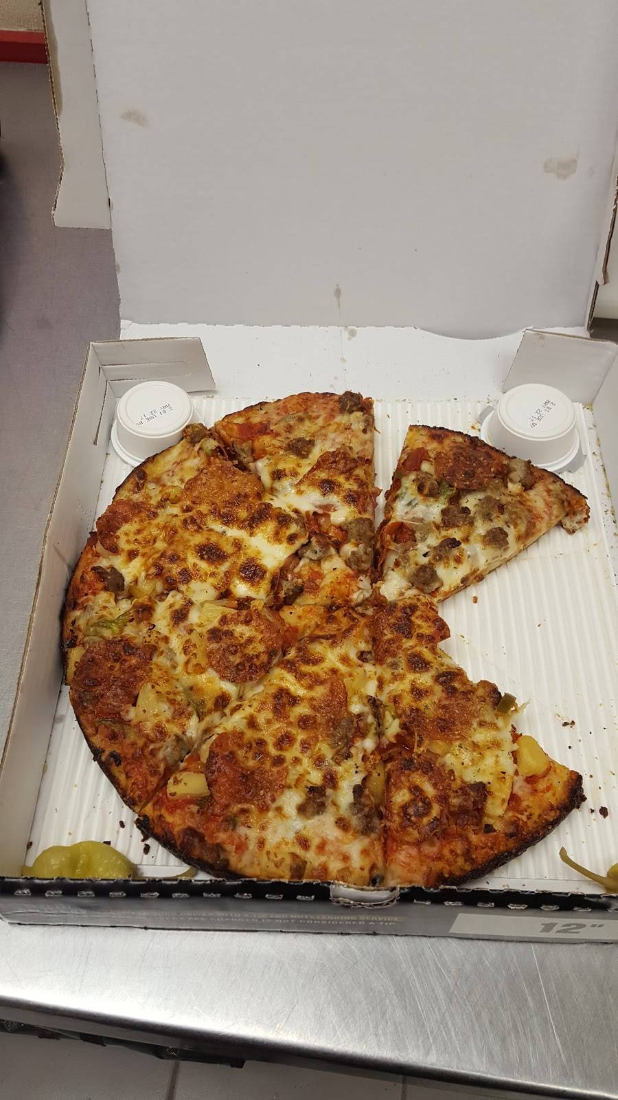 Papa Johns Pizza | restaurant | 17125 Lorain Ave, Cleveland, OH 44111, USA | 2166714458 OR +1 216-671-4458