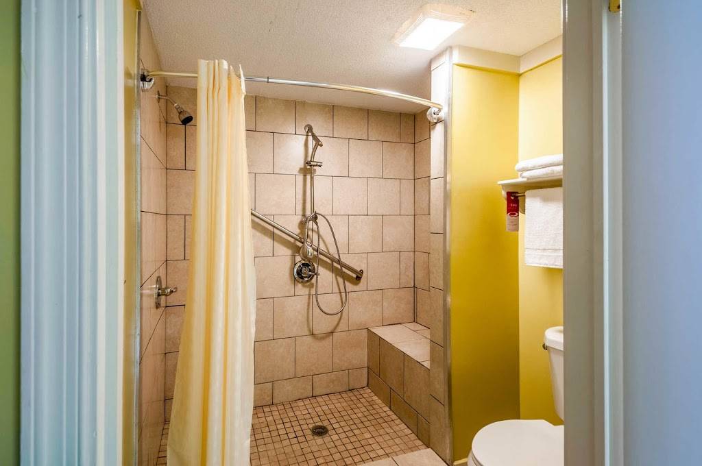 Econo Lodge | restaurant | 6021 Francis Scott Key Dr, Frederick, MD 21704, USA | 3016980555 OR +1 301-698-0555