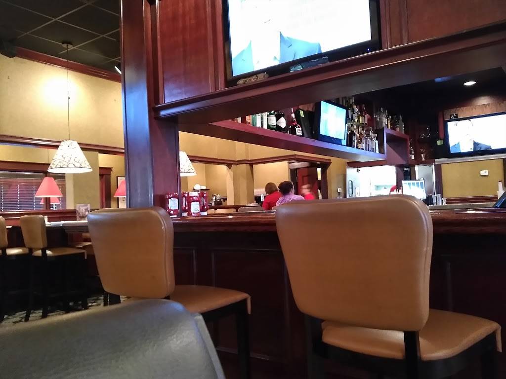 Ruby Tuesday | restaurant | 5530 S Scatterfield Rd, Anderson, IN 46013, USA | 7656432496 OR +1 765-643-2496