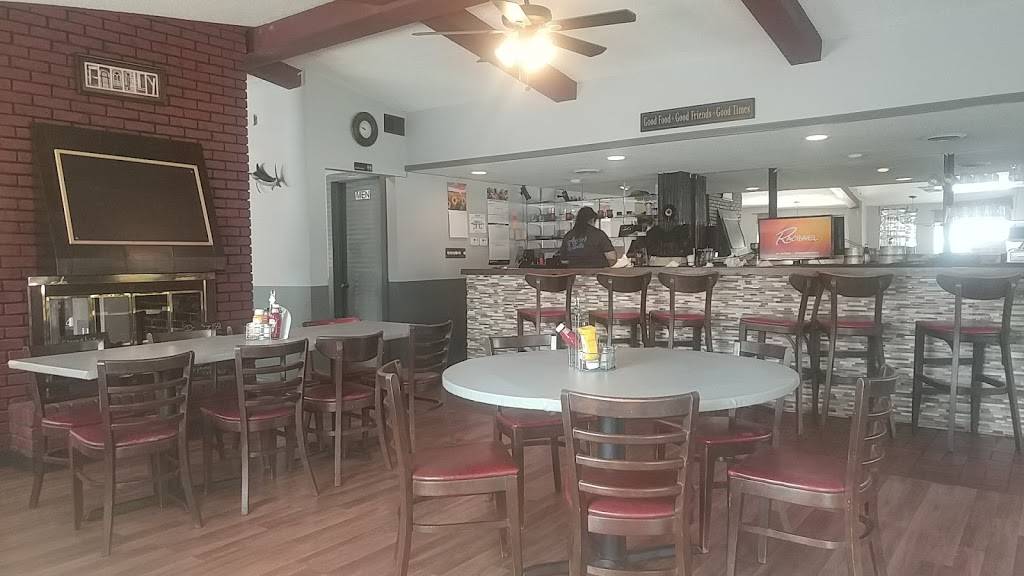 Anchor Grille | restaurant | 501 E Franklin Ave, Sesser, IL 62884, USA | 6186257100 OR +1 618-625-7100