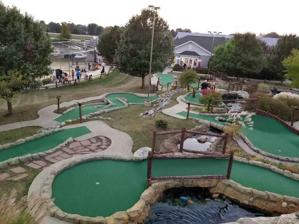 Wilderness Falls | meal takeaway | 145 Clow International Pkwy, Bolingbrook, IL 60490, USA | 6303788888 OR +1 630-378-8888