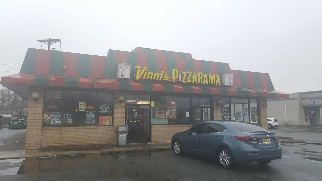 Vinnis Pizzarama | restaurant | 1025 Hamburg Turnpike, Wayne, NJ 07470, USA | 9736281510 OR +1 973-628-1510