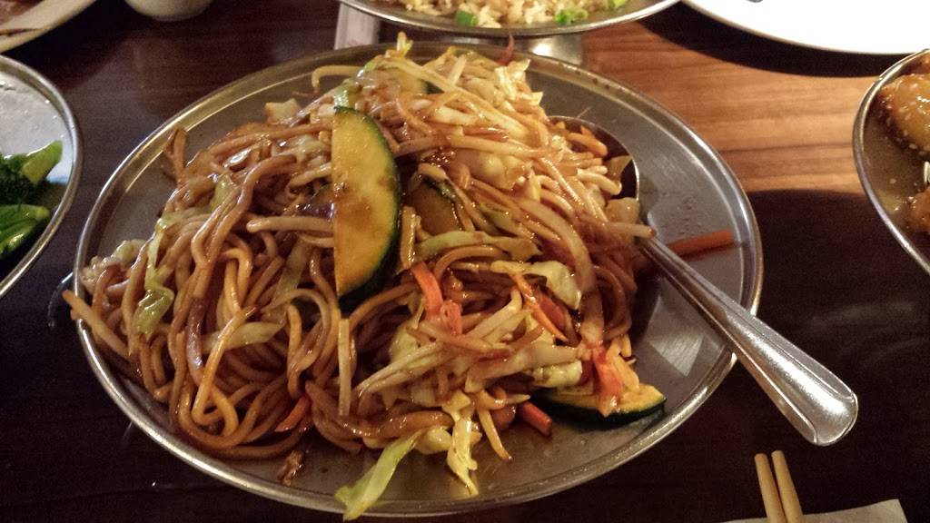 Chans Place | restaurant | 14203 NE Woodinville Duvall Rd, Woodinville, WA 98072, USA | 4254832223 OR +1 425-483-2223