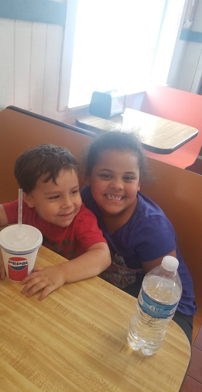 South Charleston Dairy Bar | restaurant | 120 D St, South Charleston, WV 25303, USA | 3047446735 OR +1 304-744-6735