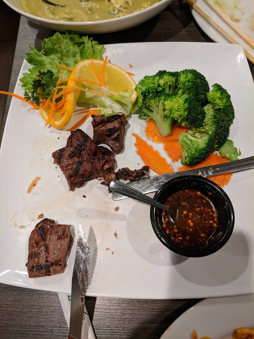 Sirinat Thai | restaurant | 1627 W 25th St, San Pedro, CA 90732, USA | 3108325678 OR +1 310-832-5678