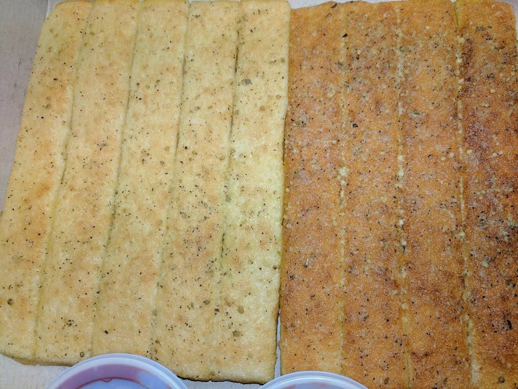 Pizza Hut | meal takeaway | 6168 Macon Rd, Memphis, TN 38134, USA | 9013869863 OR +1 901-386-9863