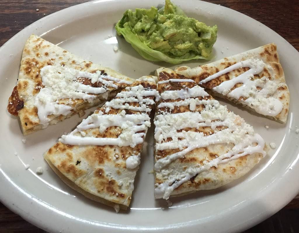 Mama Puebla | restaurant | 3465 E Tremont Ave, Bronx, NY 10465, USA | 7187926262 OR +1 718-792-6262