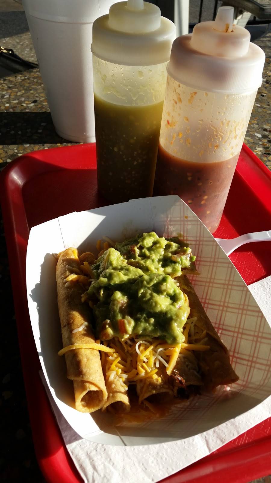 Marvins Pizza Place and Mexican Food | restaurant | 2202 S Santa Fe Ave, Vista, CA 92084, USA | 7607279496 OR +1 760-727-9496