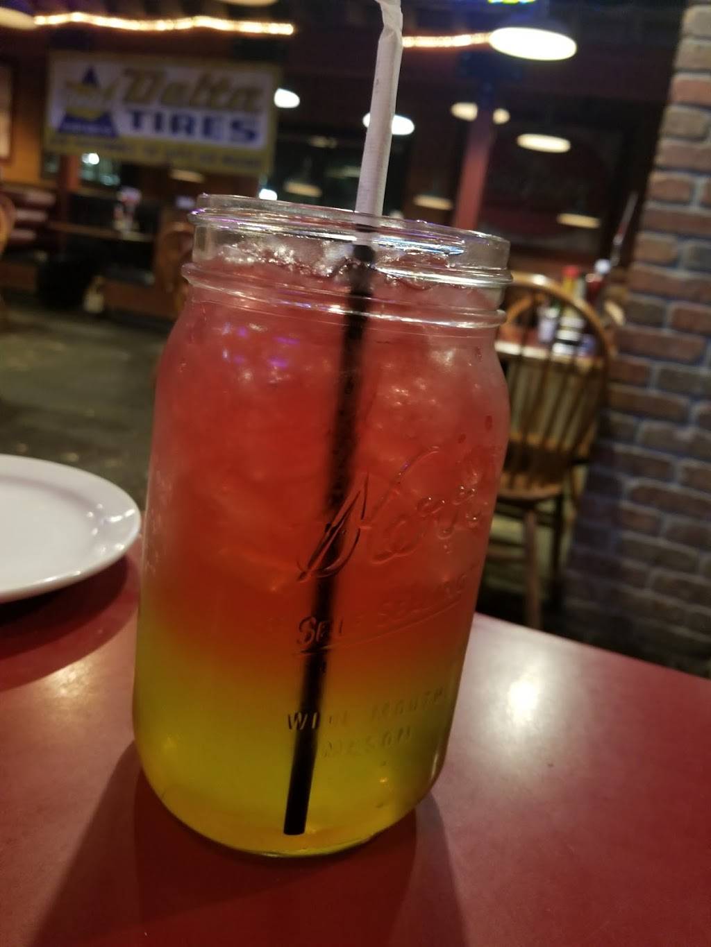 Dickeys Barbecue Pit | restaurant | 3540 Riverside Plaza Dr, Riverside, CA 92506, USA | 9516839700 OR +1 951-683-9700